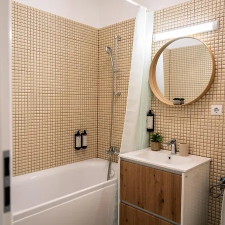 Caluna Near Center Διαμέρισμα Βουκουρέστι