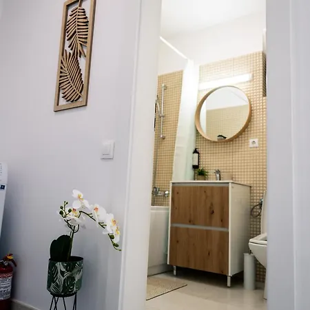 Caluna Near Center Διαμέρισμα