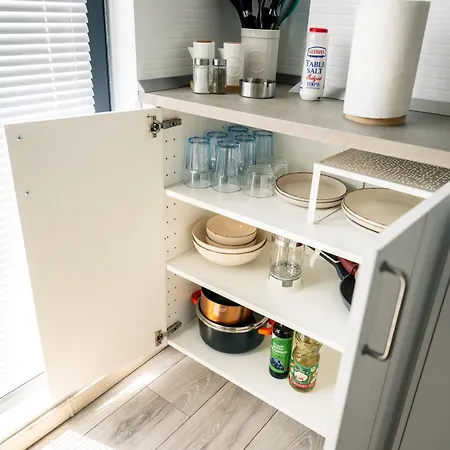 Caluna Near Center *