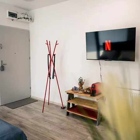 Caluna Near Center Apartment