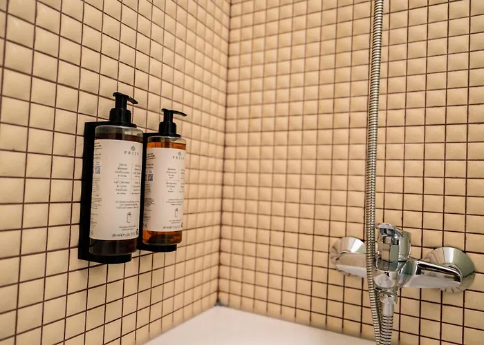 Апартаменти Caluna Near Center *